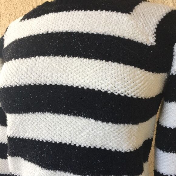 Little Marc Jacobs Stripe Black‎ and White 10 - Picture 6 of 6